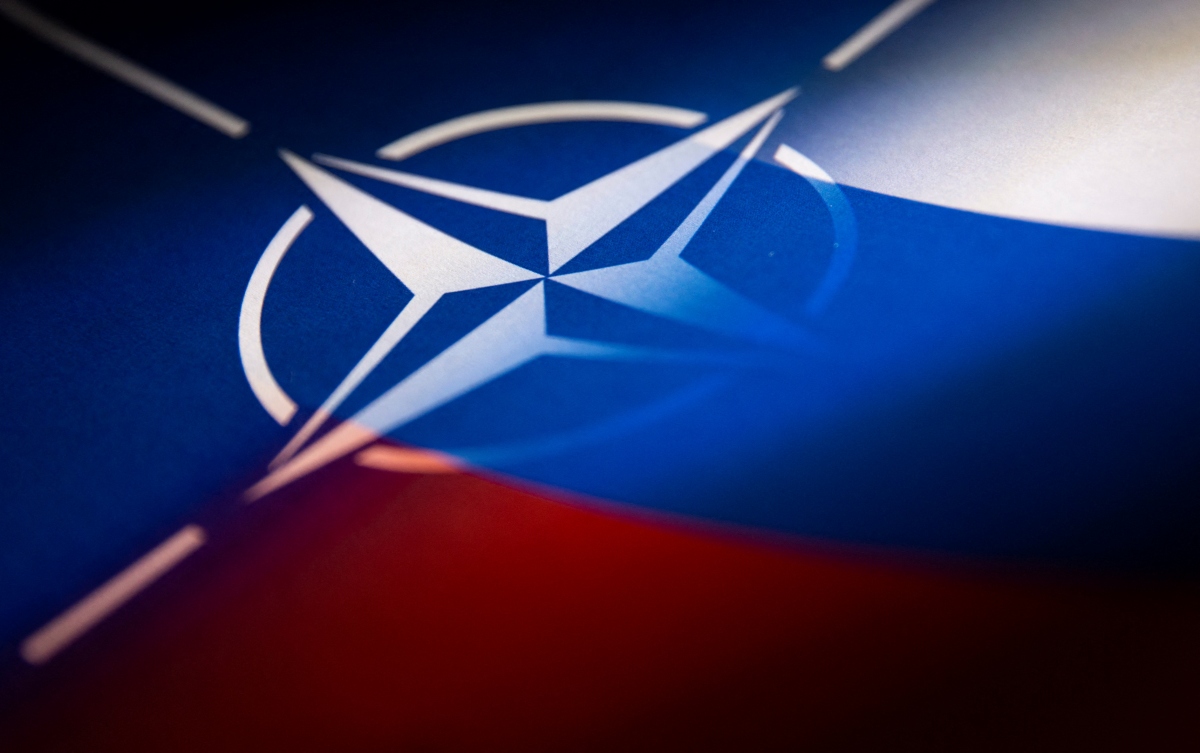 So sánh sức mạnh quân sự của Nga và NATO qua các con số